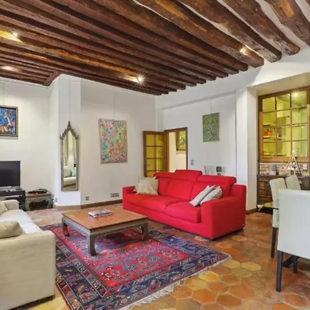 Apartment Marais Historical Center Parisian 3br Ouvert